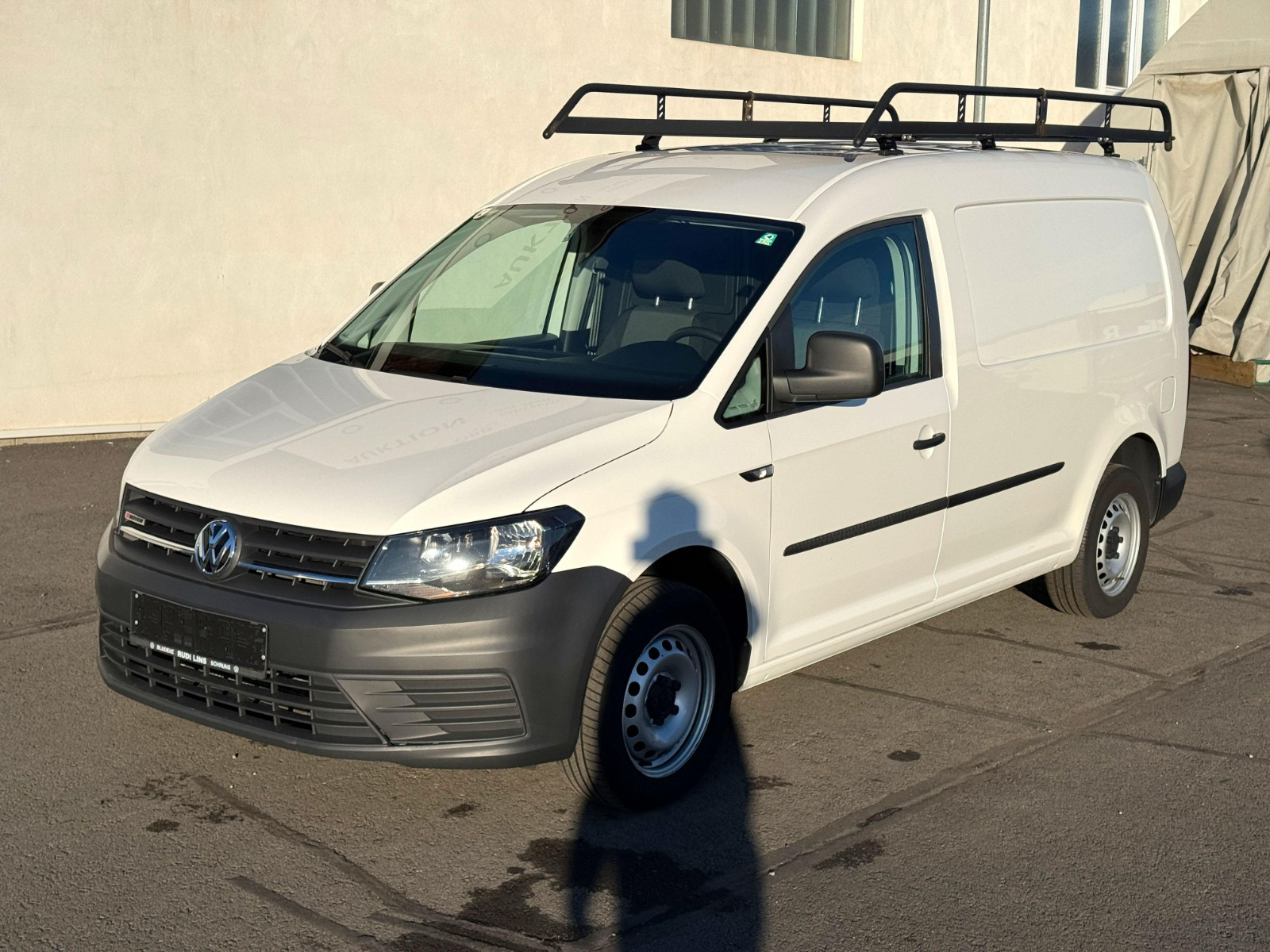 Lokki Trans OG Caddy delivery vehicle